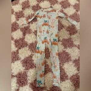Posh Peanut Margaret convertible footie pajamas / size 2T